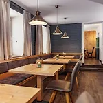 Hubertus Wellness & Breakfast 4* Schladming