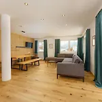 Hubertus Wellness&breakfast Aparthotel