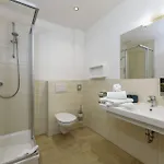 Hubertus Wellness & Breakfast Appart hôtel 4*