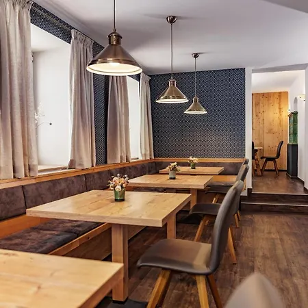 Hubertus Wellness & Breakfast * Schladming