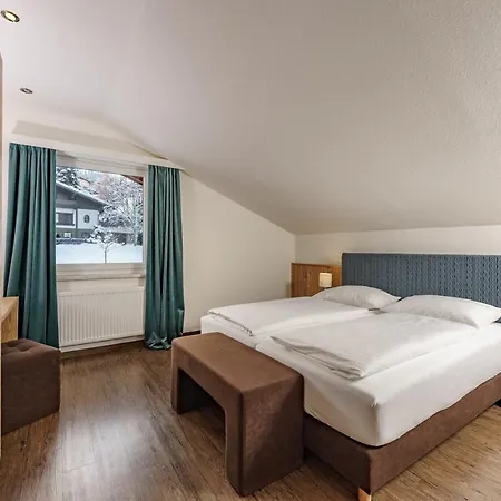 Hubertus Wellness & Breakfast Hotel apartamentowy