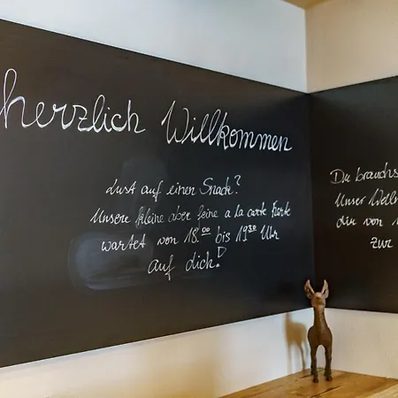 Hubertus Wellness & Breakfast Hotel apartamentowy 4*