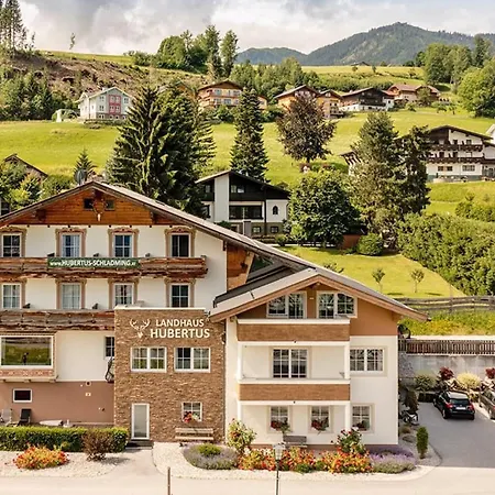 Aparthotel Hubertus Wellness & Breakfast *