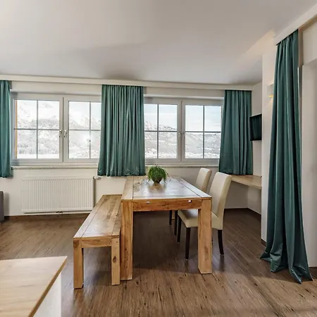 Hubertus Wellness & Breakfast Hotel apartamentowy