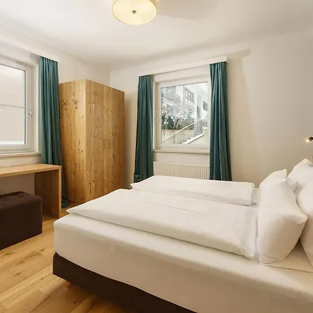 Aparthotel Hubertus Wellness & Breakfast