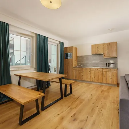 Hubertus Wellness & Breakfast 4*