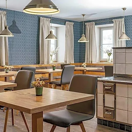 Hubertus Wellness & Breakfast
