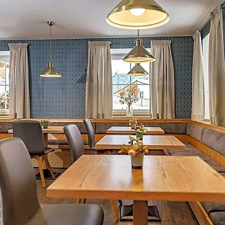 Lägenhetshotell Hubertus Wellness & Breakfast Schladming