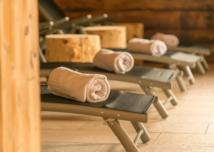 Hubertus Wellness & Breakfast Apartahotel 4*