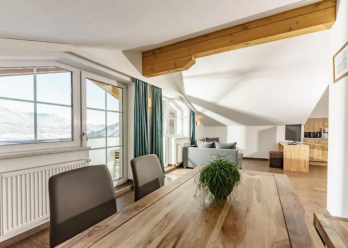 Hubertus Wellness & Breakfast 4*