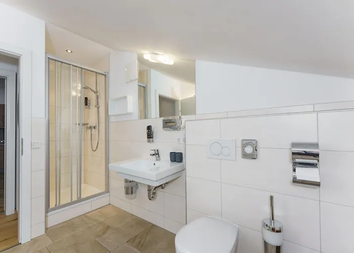 Hubertus Wellness & Breakfast Apartahotel 4*